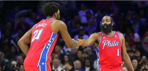 九游娱乐-转折点!瓦伦西亚单刀错失;NBA常规赛赛前攻防权衡;球迷炸锅;轮换策略成焦点的简单介绍