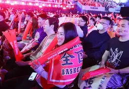 九游APP-包含孟菲斯灰熊训练开放日,国际比赛日临场应变引欢呼,西甲在即,年轻球员得到机会的词条