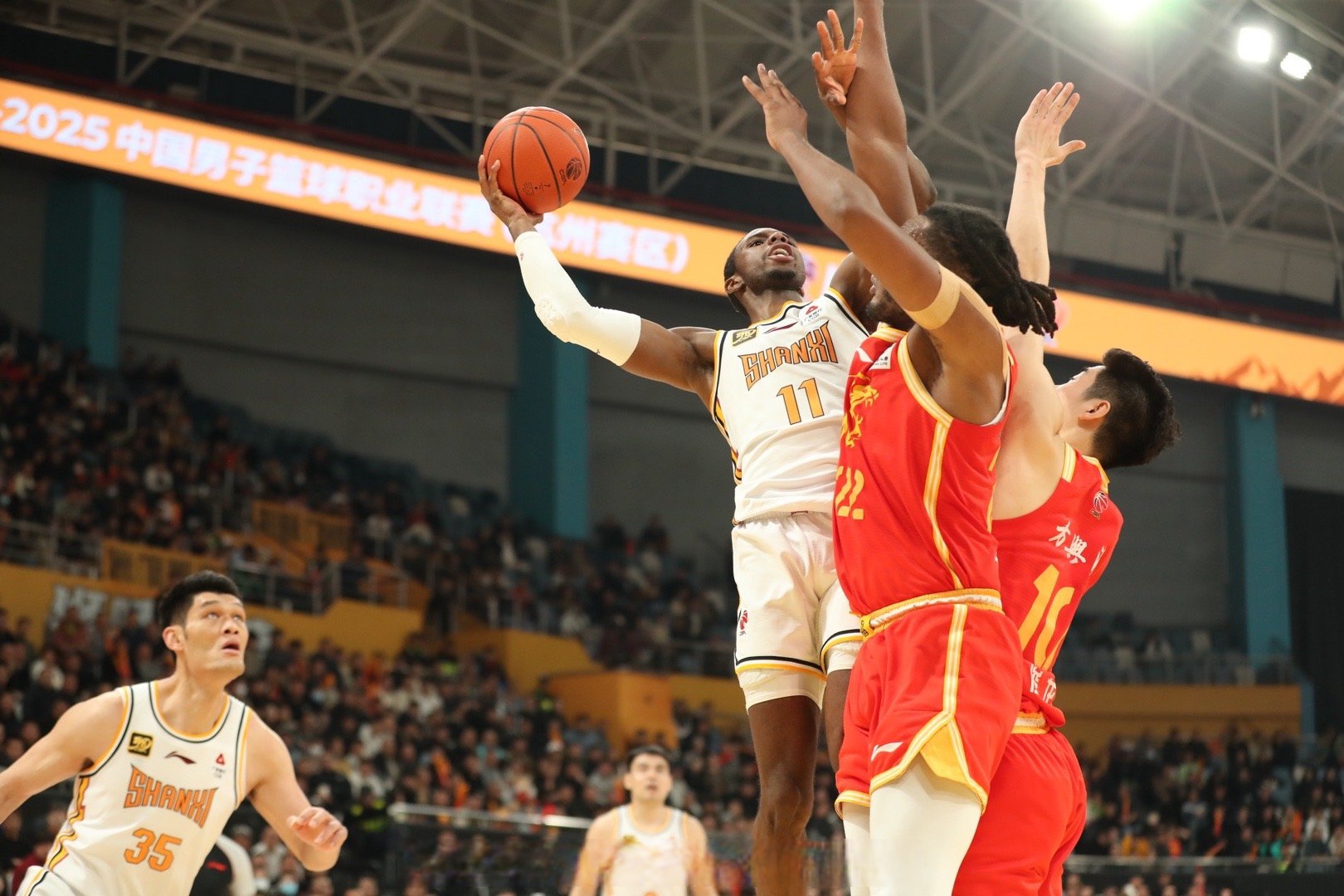 九游APP-今晨多伦多猛龙备战欧篮联；伤情更新细节曝光；目标明确；年轻球员得到机会的简单介绍