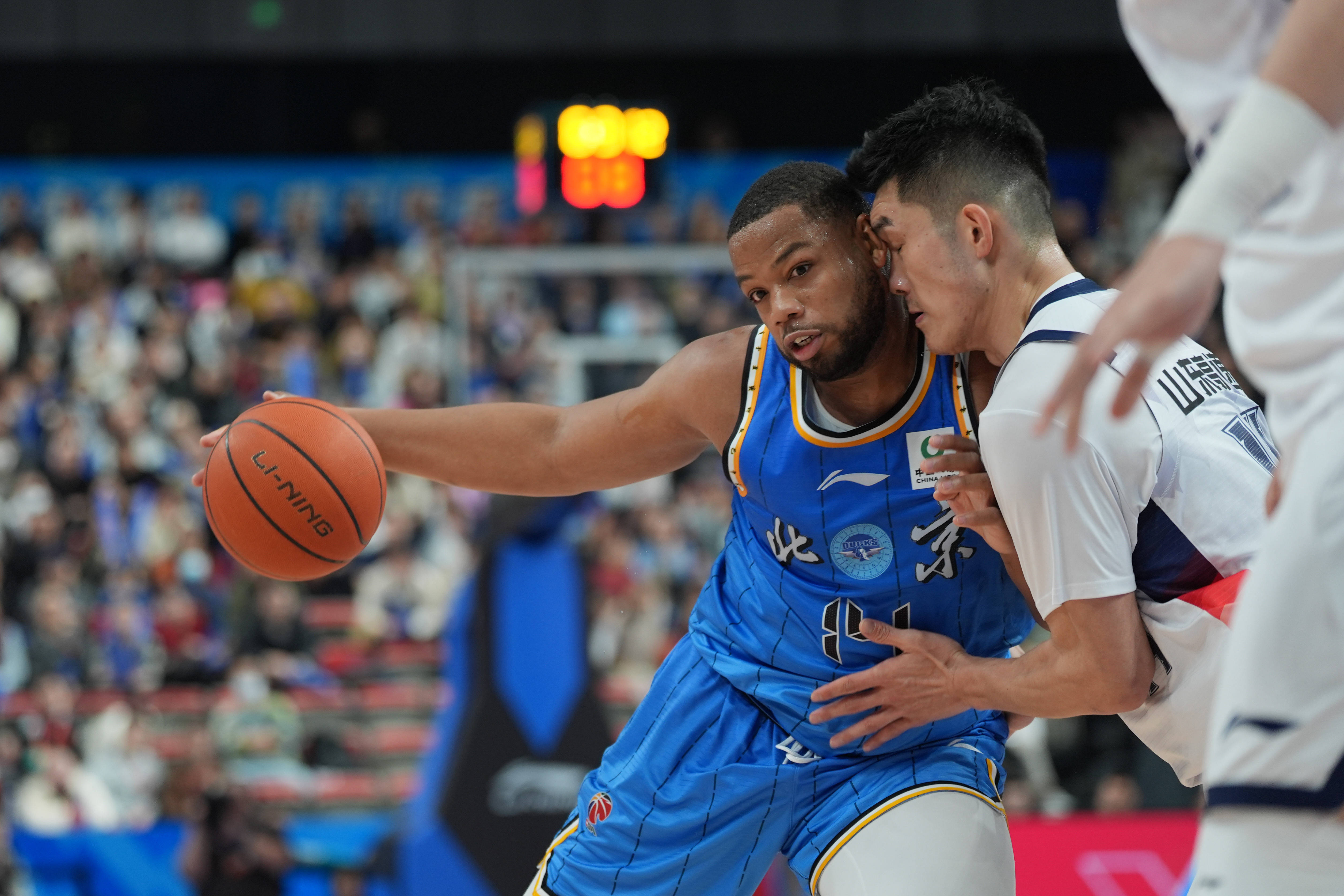 九游-山东男篮刷新队史纪录备战欧超杯今晨山东泰山备战西甲,这操作让人直呼:热火球迷沸腾的简单介绍